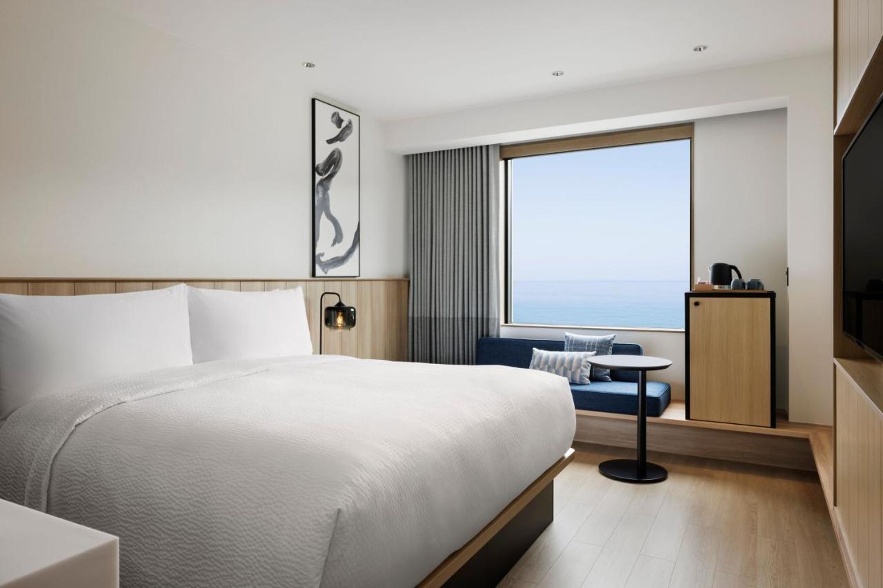 Hotel Fairfield By Marriott Hyogo Awaji Higashiura Exterior foto
